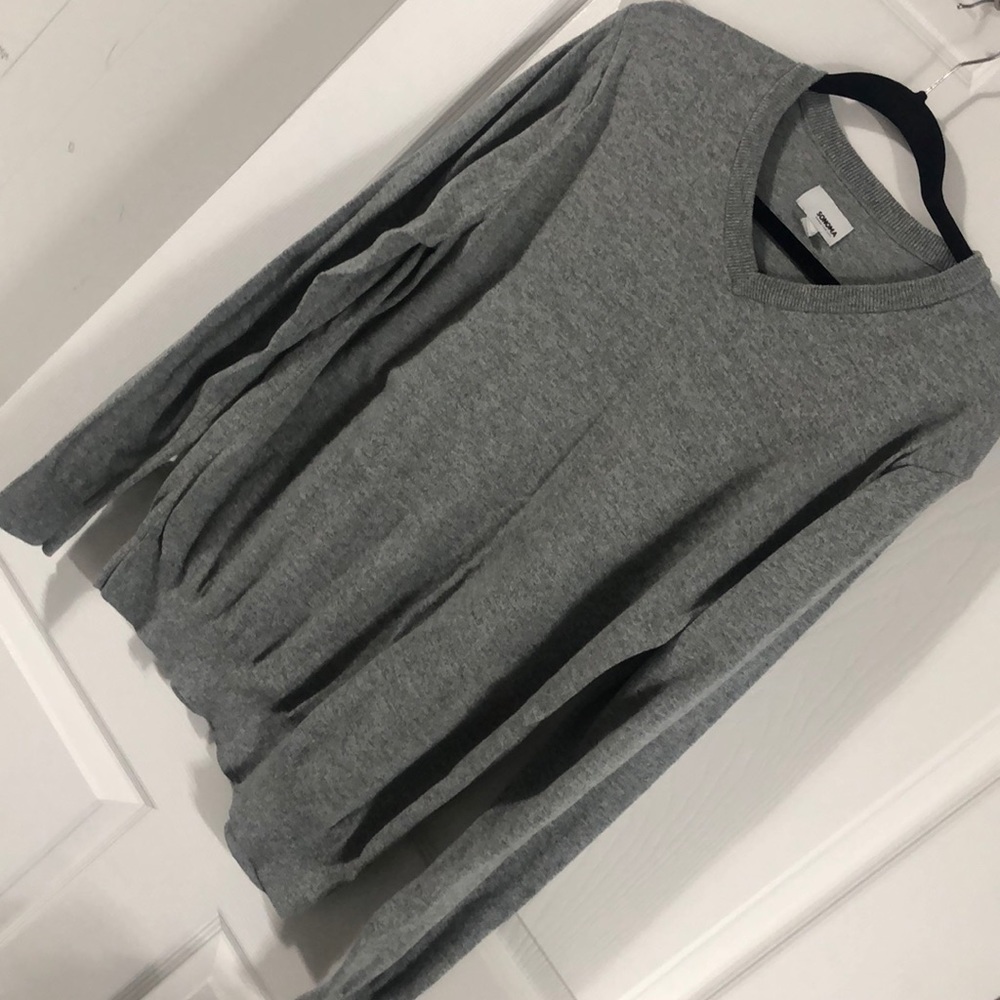 Gray sweater